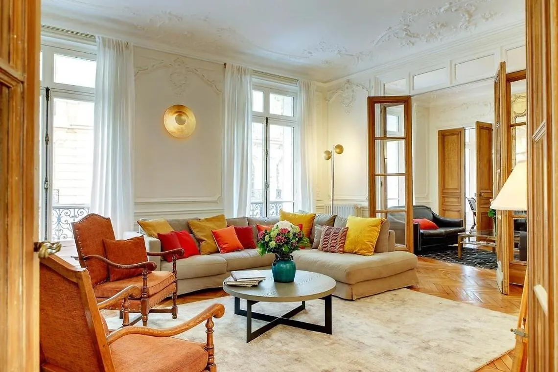 Apartment In A Great Location Close To The Eiffel Tower Paris
